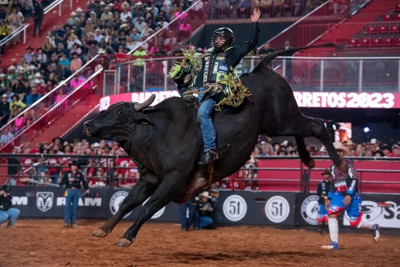 Rodeio de Barretos projeta competidores brasileiros para carreira milionária nos Estados Unidos - Crédito: André Monteiro