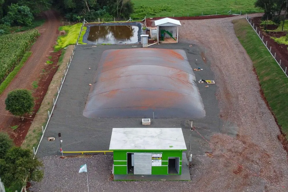 Itaipulândia, 16 de maio de 2024 - Usina de BioGás - produção de energia gerada a partir, neste caso, dos dejetos de suínos -, em Itaipulândia, região oeste do Paraná. Foto: Roberto Dziura Jr/AEN