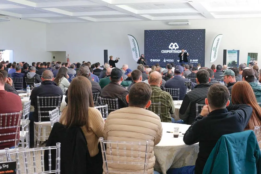 O evento apresentou novidades e apontou as perspectivas para a cultura do feijão na região Sudoeste 