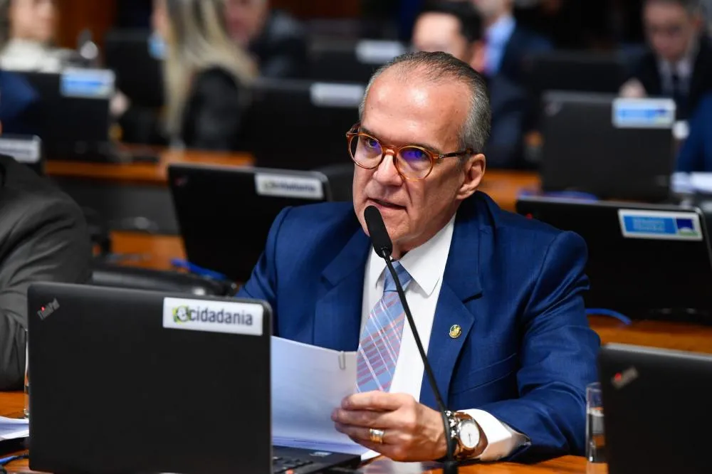 Relatado pelo senador e integrante da FPA Fernando Dueire (MDB-PE), o projeto busca equiparar os direitos desses trabalhadores aos dos celetistas em geral