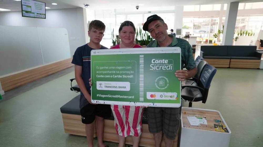 A promoção “Conte com o Cartão Sicredi”, em parceria com a Mastercard, também contemplou mais de 140 associados da cooperativa com vales-presentes de R$ 1.000
