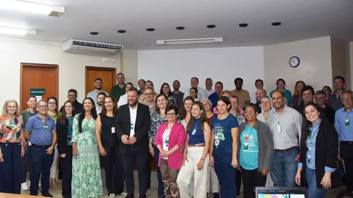 Por meio do Programa Paraná Competitivo, Agrária destina verba a dez instituições assistenciais da região