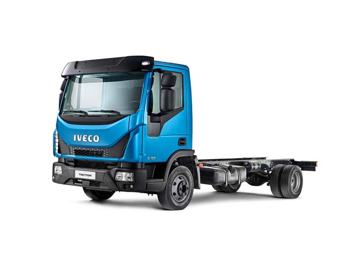 Segundo dados da Confederação Nacional de Transportes (CNT), em julho deste ano, o transporte rodoviário de cargas registrou saldo positivo, com 2.819 novas vagas no mês.