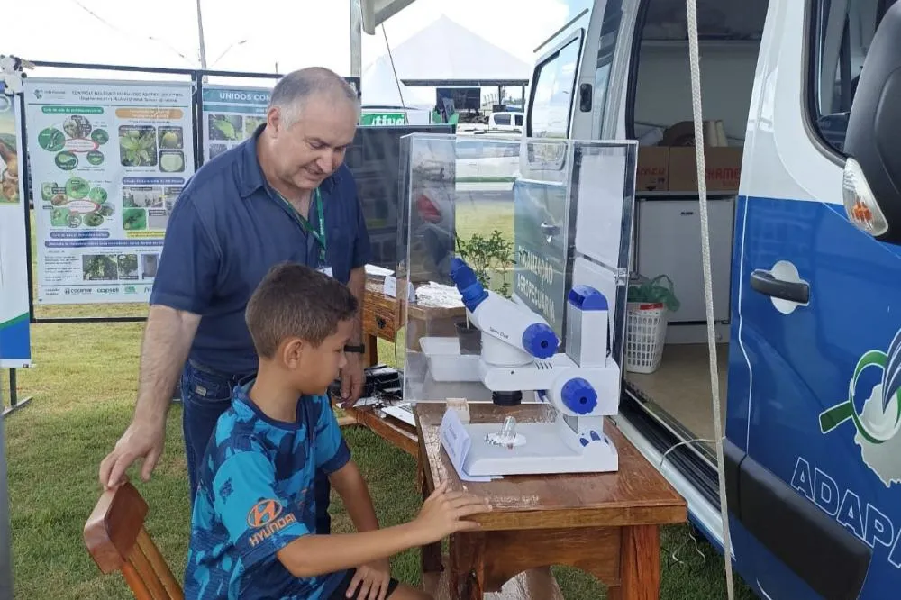 Adapar destaca ações de saúde animal e sanidade vegetal na Expovale 2024 Foto: Adapar