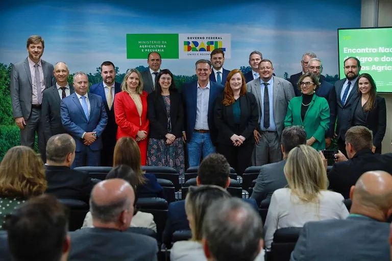 Ministro Fávaro reforça atuação dos adidos agrícolas na abertura de novos mercados globais. Foto Mapa