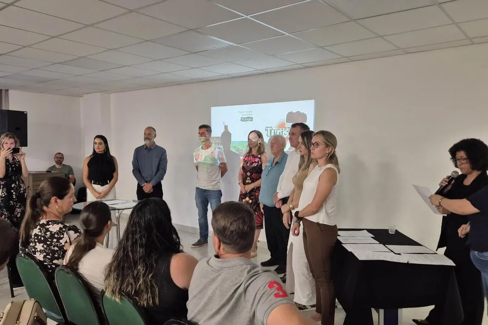 Com início em 2025, Estado oficializa projeto Turismo na Escola em municípios dos Campos Gerais Foto: SETU-PR