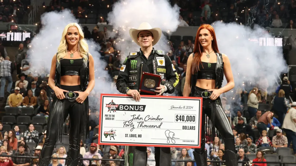 Com 154 pontos cruciais, Crimber mais que quintuplicou sua liderança sobre o número 2 Dalton Kasel para 172 pontos na corrida pelo Campeonato Mundial PBR de 2025. Todd Brewer/Bull Stock Media,