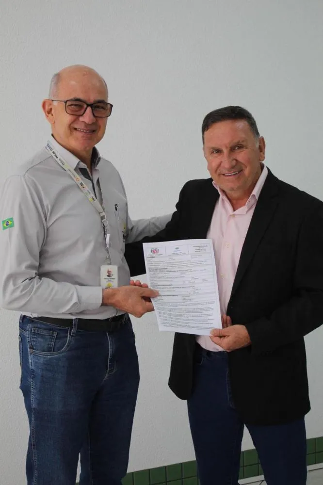 Marcus Vinícius Nadal Borsato – Presidente Grupo Philus Edemilson Luiz Quadros – Chefe Regional IAT Ponta Grossa