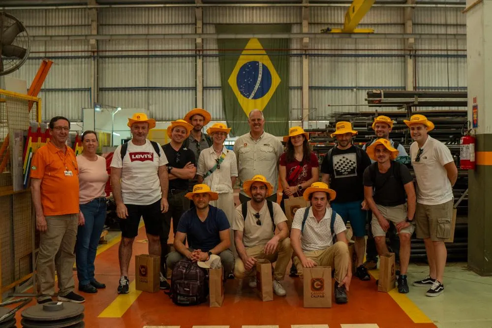 Grupo com 12 jovens produtores rurais da Itália está interessado nas tecnologias aplicadas em solo brasileiro! Fotos Klé Gabriel