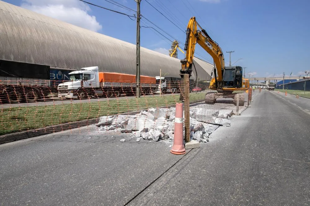 Portos do Paraná investe R$ 10 milhões em ruas de Paranaguá Foto: Claúdio Neves/Portos do Paraná