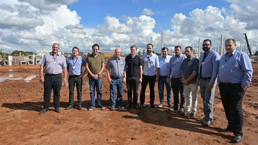 Lançamento oficial do Max Atacadista Castro: um marco para a economia local e novas oportunidades para a região! Foto Toninho Anhaia