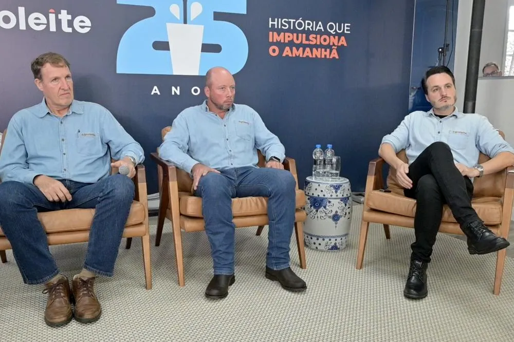 Presidente da Castrolanda, Willem Bouwman, reforça legado de 25 anos da Agroleite e aposta em inovação para o futuro da pecuária leiteira.Foto Toninho Anhaia.