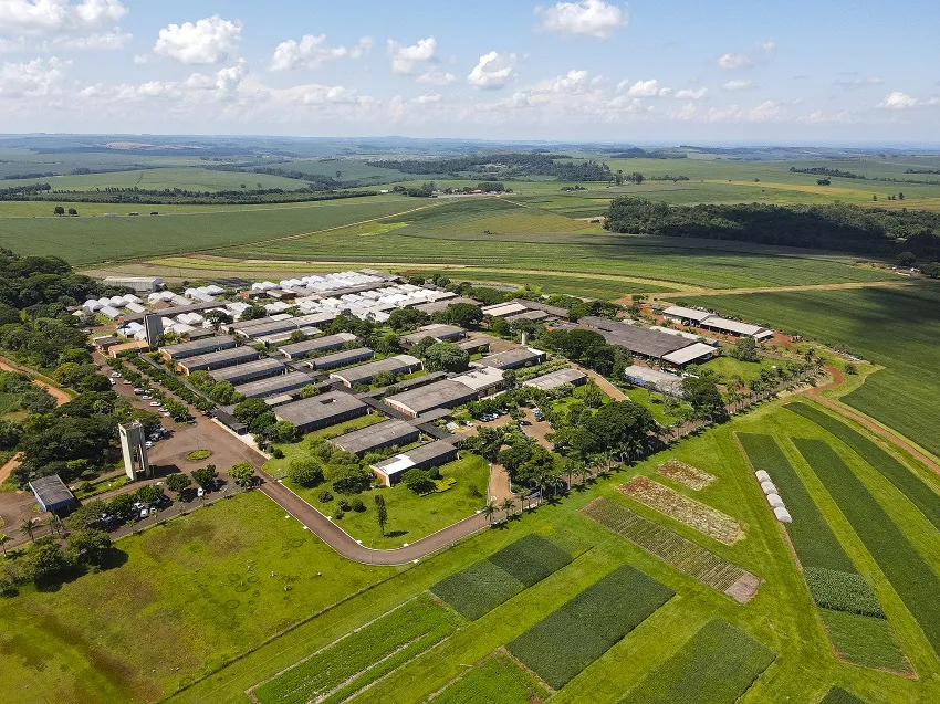 Imagem aérea da Embrapa Soja - Elizeo Garcia