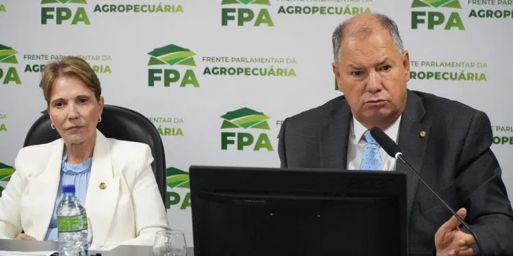 “O Plano Safra da FPA está dentro do que o agro precisa”, diz Tereza Cristina. FPA