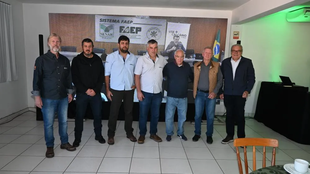 Encontro em Castro debate sustentabilidade do solo e destaca o papel do calcário na produtividade agrícola. Crédito da Foto: Toninho Anhaia