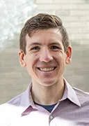 O Painel Nutrição recebe o especialista norte-americano Alex Hintz, para a palestra “Influência nutricional na resposta e desenvolvimento imune dos suínos.