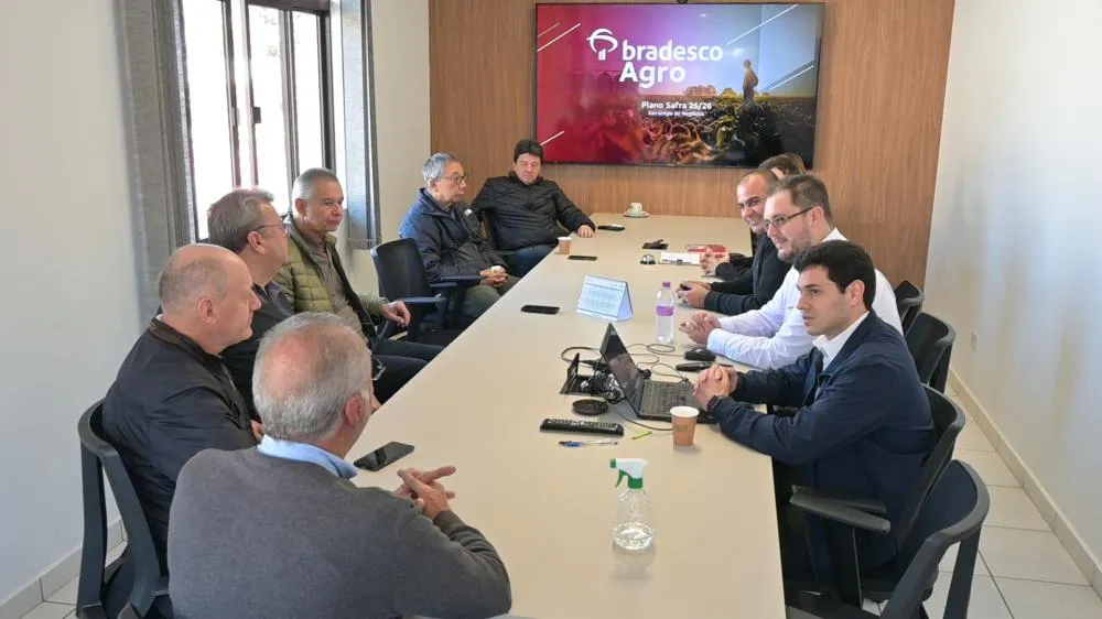 Bradesco apresenta o Plano Safra 2025 e novidades do E-agro no Café do Produtor em Castro. Foto Toninho Anhaia