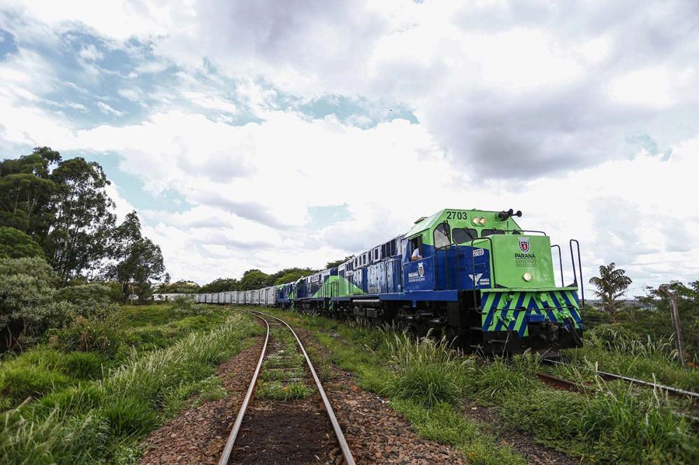 Entre janeiro e outubro deste ano a Ferroeste registrou lucro operacional de R$ 1,2 milhão e faturamento bruto de R$ 19 milhões, segundo balanço da empresa. 