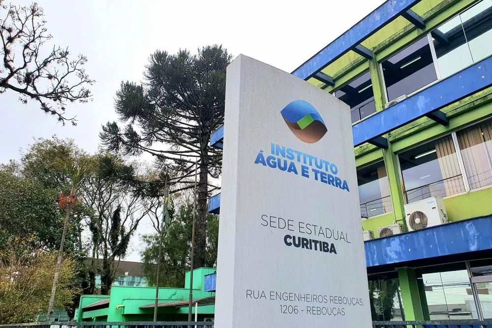 Instituto Água e Terra vai iniciar um projeto-piloto para incorporar sistemas digitais de Inteligência Artificial (IA) com o objetivo de otimizar e facilitar a execução de procedimentos administrativos Foto: Denis Ferreira Netto/SEDEST-PR