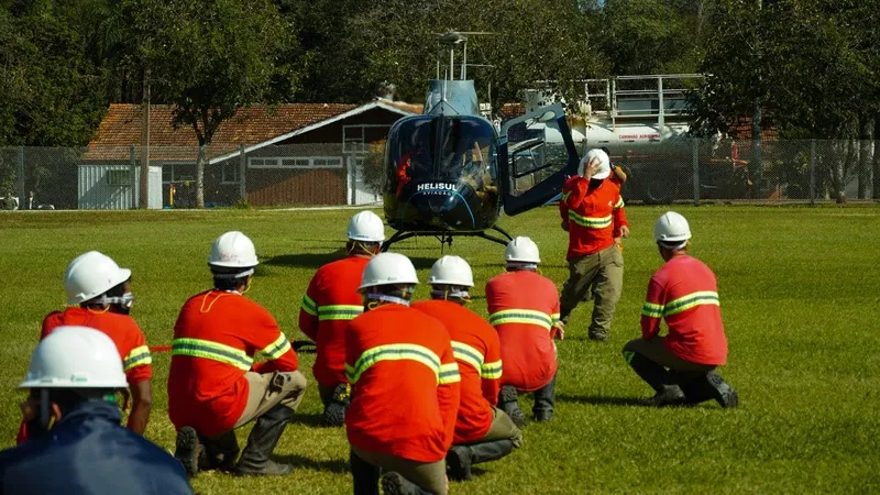 Equipes Klabin realizam treinamentos de combate a incêndios