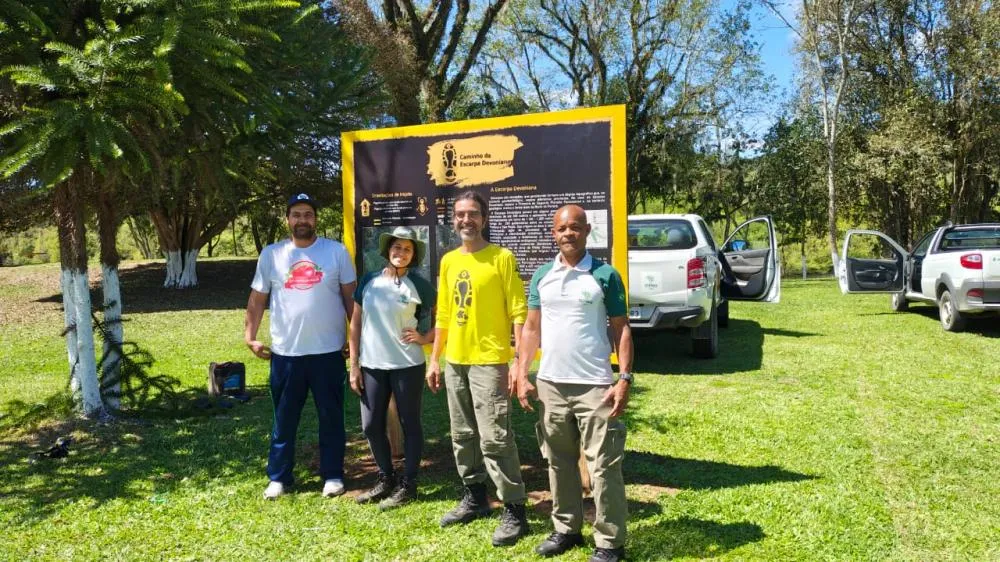 Caminho da Escarpa Devoniana recebe primeira placa