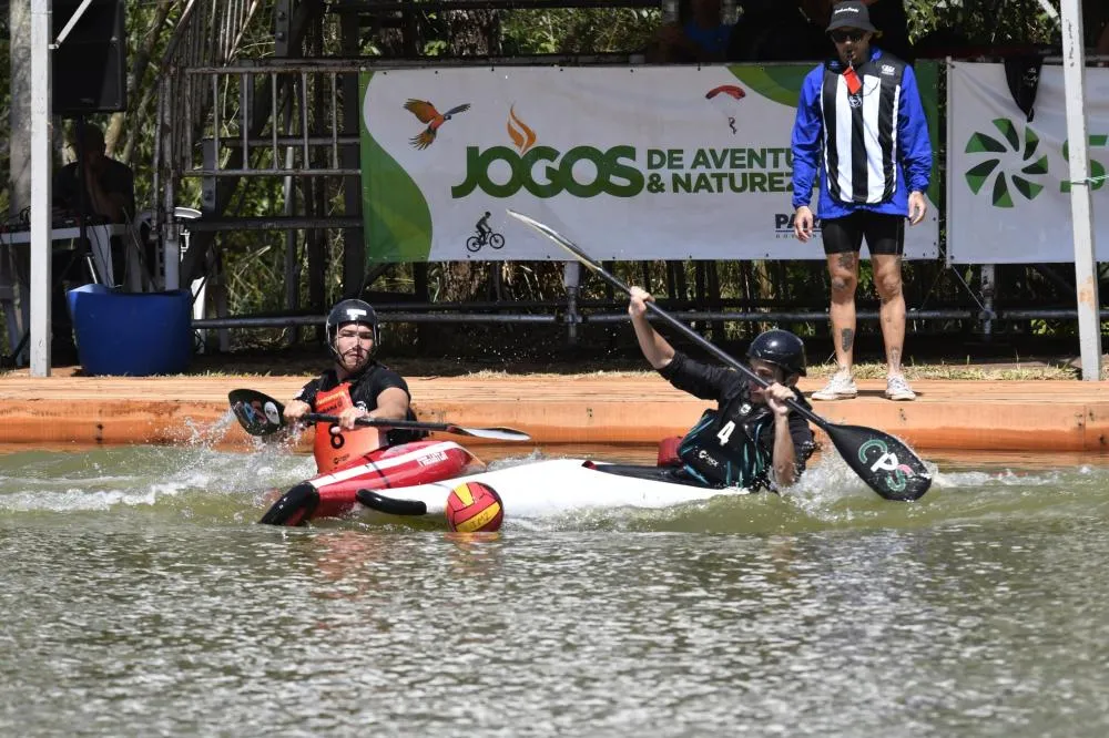  Esta é a primeira ação do Jogos de Aventura e Natureza na região que acontecerá entre os dias 17 e 26 de outubro nas cidades de Tomazina, Jacarezinho, Ribeirão Claro, Carlópolis e Siqueira Campos.