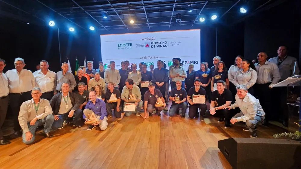 Concurso de Cachaças de Alambique e Aguardentes de Cana Mineiras teve vários troféus Ouro