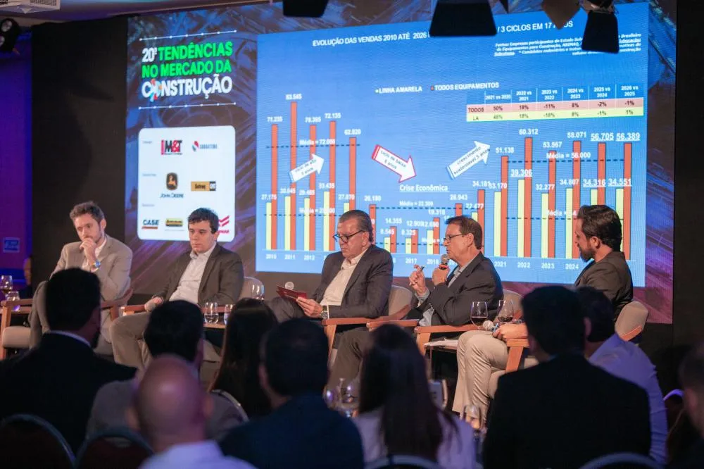 Debatedores trazem suas avaliações sobre o setor de máquinas no 20º Tendências do Mercado da Construção Crédito foto: Caio Gomes 
