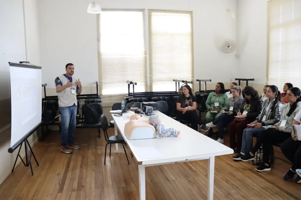 Capacitação em Primeiros Socorros integra ciclo de cursos profissionalizantes em Piraí do Sul. Foto Prefeitura