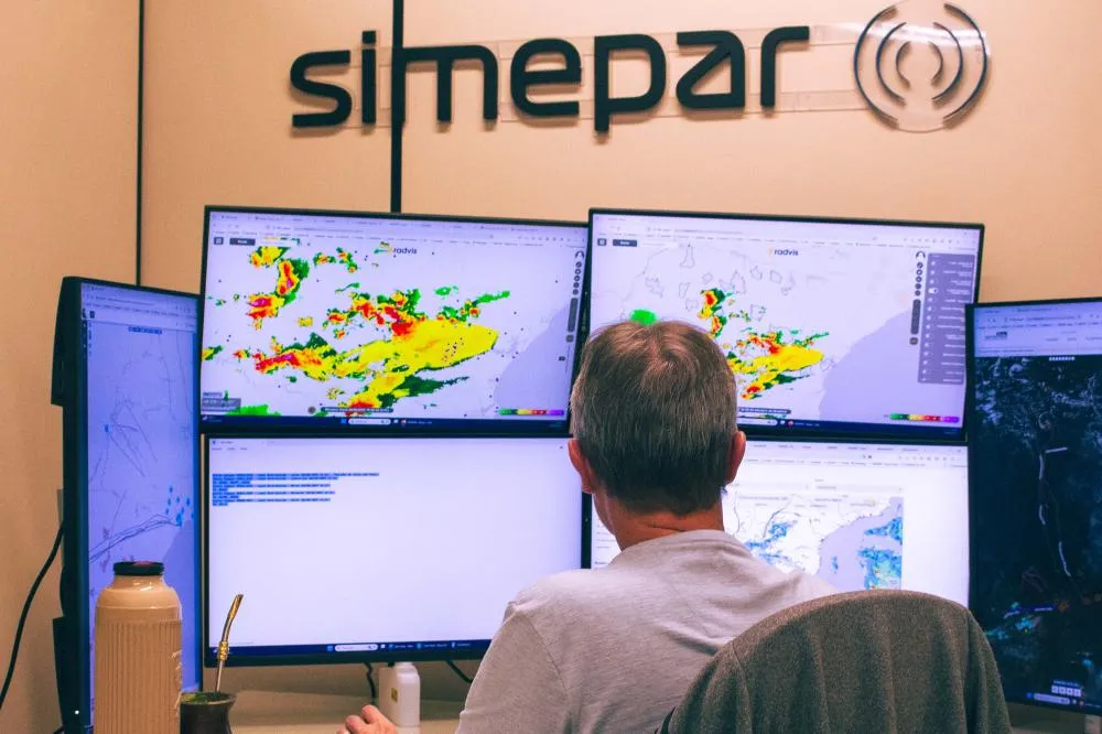 Simepar completa 33 anos com expansão nos sistemas de monitoramento Foto: Yuri A. F. Marciniki