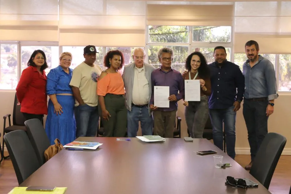 Representantes de assentamento e comunidade quilombola participaram da reunião que confirma a destinação do recurso Imagens: Divulgação/Leonardo Alves