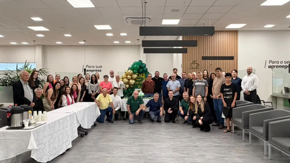 Agência do Sicredi em Piraí do Sul celebra 24 anos com crescimento e expansão.