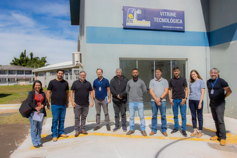 UEPG articula parceria regional para levar apoio técnico a pequenos produtores de queijo nos Campos Gerais
