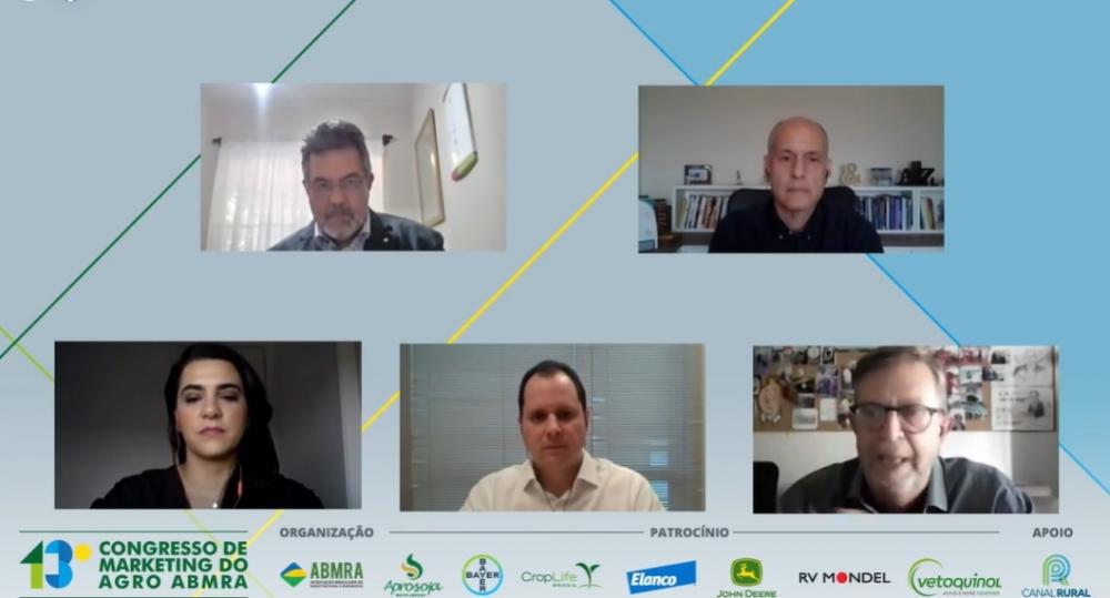 “Como a indústria pode ajudar a melhorar e valorizar a imagem do agro junto à população”, no 13º Congresso de Marketing do Agro ABMRA, realizado pela Associação Brasileira de Marketing Rural e Agronegócio (ABMRA).