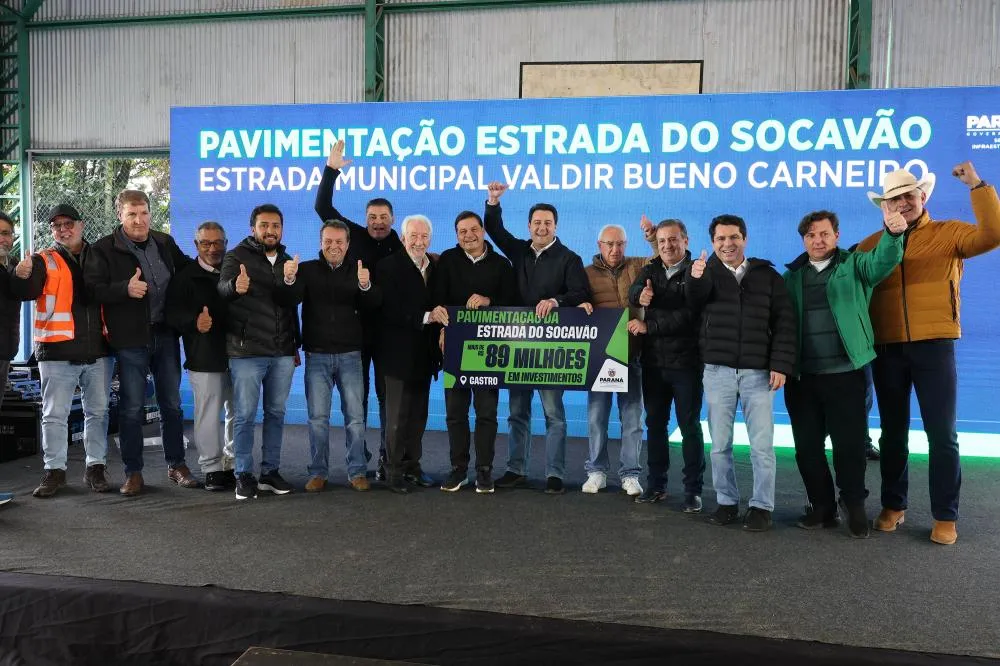 Governador autoriza início das obras de pavimentação da Estrada do Socavão, em Castro