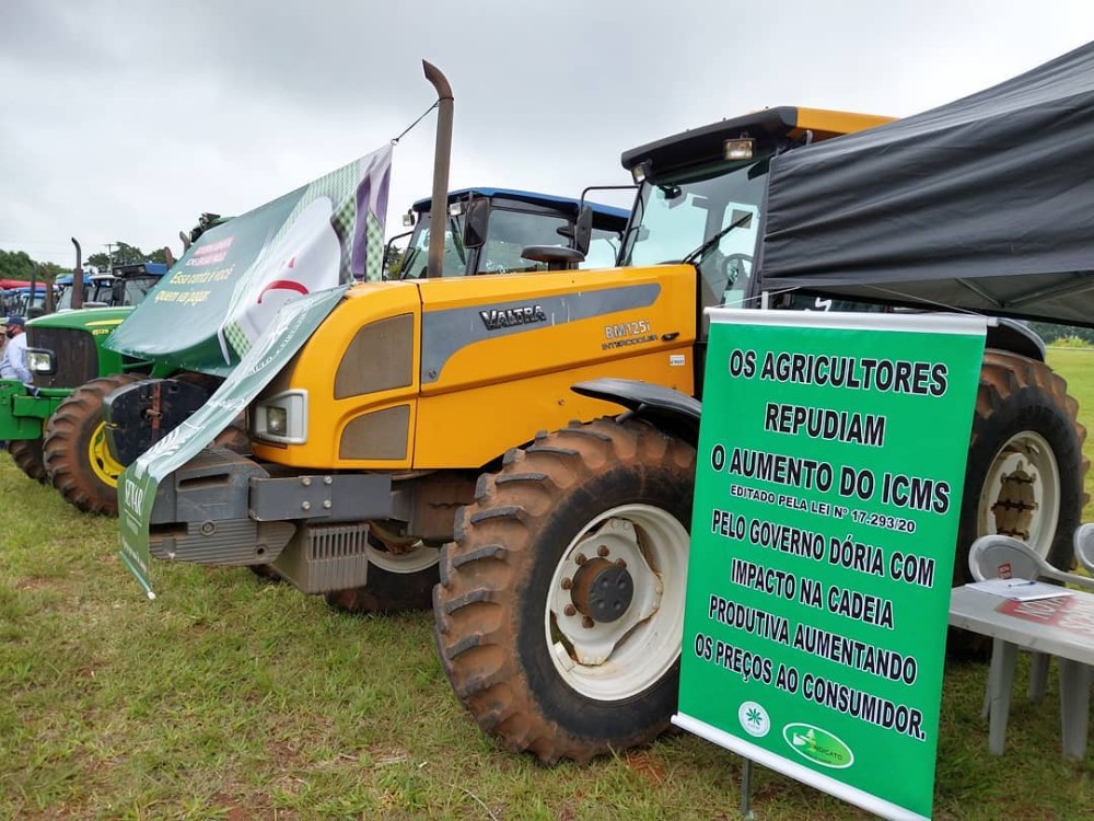 Participaram da manifestação, 126 sindicatos e cooperativas rurais e agroindústria, em mais de 200 municípios paulistas.