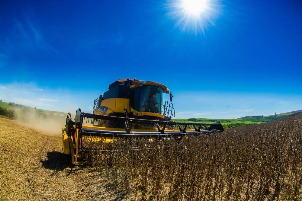 Impacto da geopolítica global no agro brasileiro abre debate em seminário sobre mercado de soja