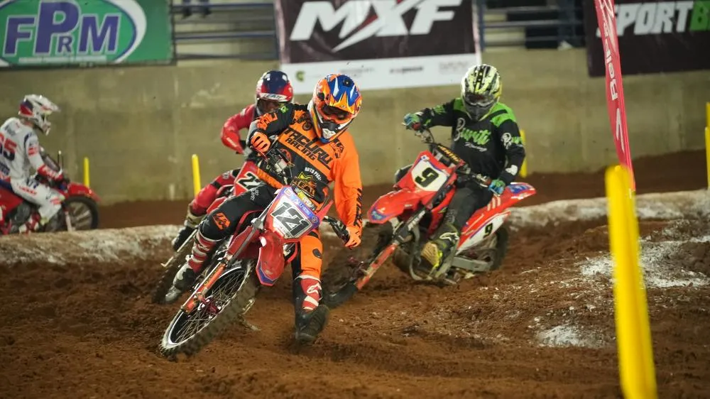Arena Velocross chega a Castro com modalidade inédita criada na cidade e mais de 400 pilotos