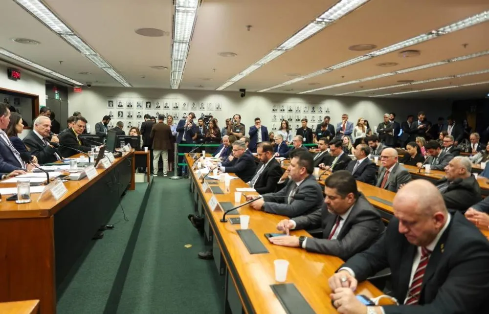 Entidades de Santa Catarina e do Paraná cobram urgência na correção dos limites do Simples Nacional