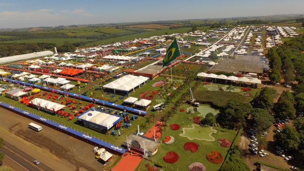 Show Rural 2020 espera movimentar R$ 2 bilhões em negócios. Serão 650 expositores, empresas que representam o que há de melhor nos mais diversos segmentos e nichos da cadeia produtiva do agronegócio.