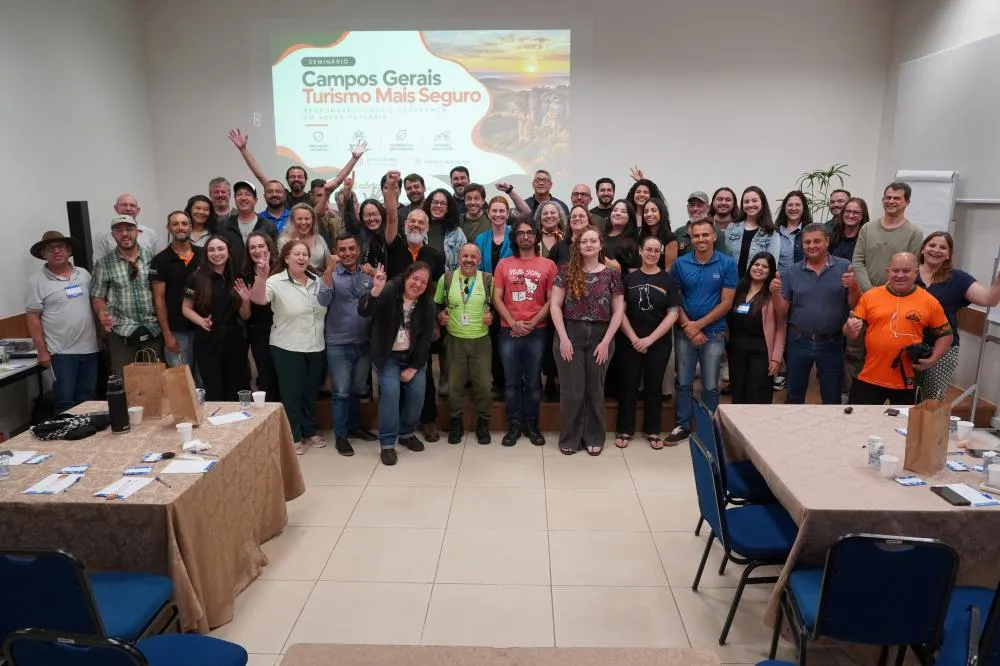 Seminário reúne 70 pessoas para debater segurança e gestão de riscos no turismo dos Campos Gerais Fotos por: João Pimentel