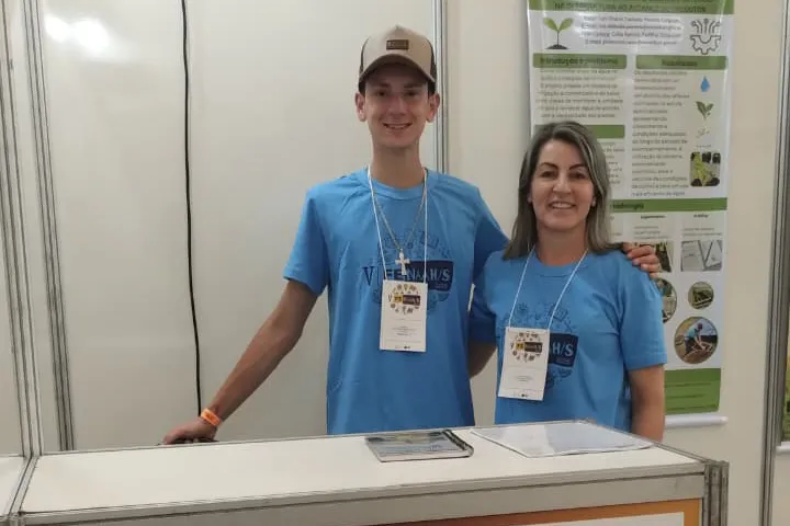 Estudante cria estufa inteligente e planeja ampliar projeto para agricultura familiar