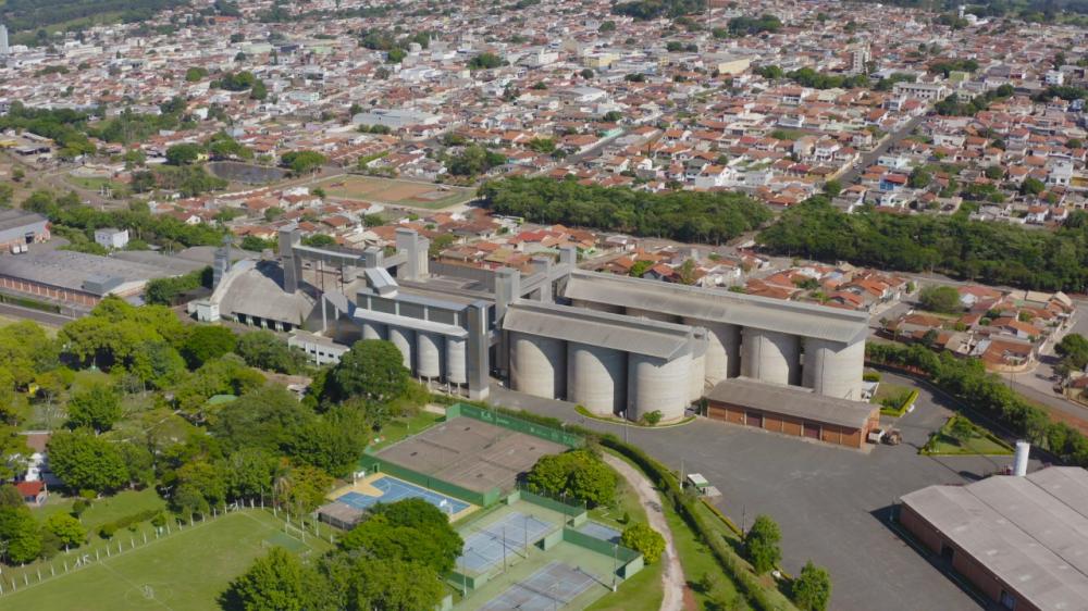 Em Itararé fica uma das filiais mais estruturadas da CAPAL, não somente com uma ampla loja agropecuária, mas ainda com um centro logístico e de armazenagem da produção dos cooperados.