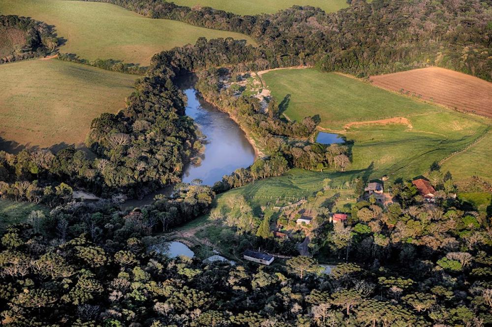  No caso do setor público, foram convidadas as prefeituras dos 7 municípios que se encontram total ou parcialmente na área de abrangência do Comitê da Bacia do Rio Jordão (Guarapuava, Inácio Martins, Pinhão, Candói, Foz do Jordão, Reserva do Iguaçu e Camp