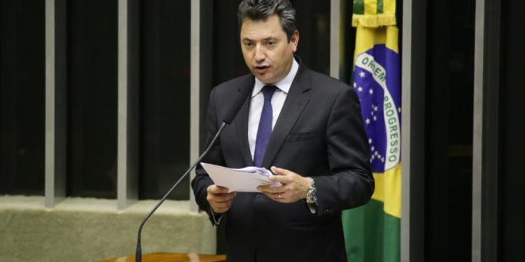 O Convênio 100, que existente há 24 anos no país, tem vigência até 31 de março deste ano, e prevê isenção tributária em operações internas e a redução da base de cálculo do Imposto sobre Circulação de Mercadorias e Serviços (ICMS) na comercialização inter