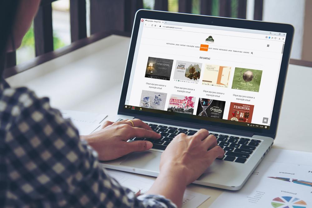 O designer e fotógrafo do museu, Lucas Los explica que buscou referências para tornar o site de fácil acesso. “Desenvolvemos a página em uma plataforma responsiva, acessível tanto para celulares quanto computadores”. 