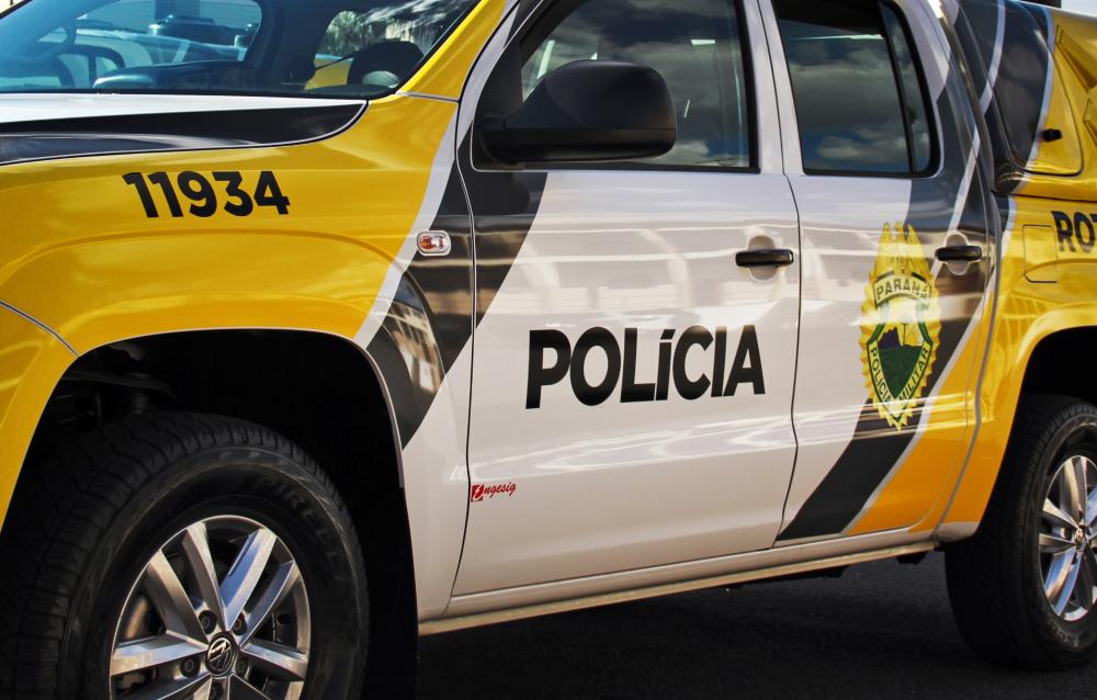 Polícia Militar em Ponta Grossa recebeu solicitação via 190 e foi informada sobre cinco vítimas de roubo que foram localizadas no Distrito Industrial, às margens da Rodovia BR-376.