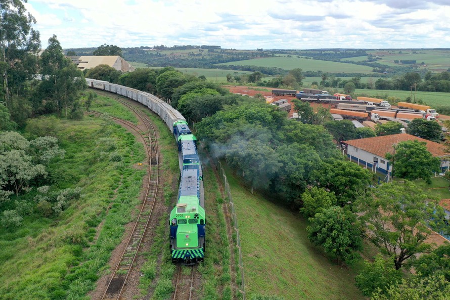 Visita do grupo tÉcnico da nova Ferroeste primeiro ponto onde vai passar a nova ferrovia em Caarapá-ms. FotoS Gilson Abreu/AEN