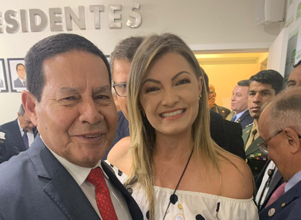 A deputada Aline Sleutjes (PSL-PR) destacou a importância da participação ativa da FPA no Conselho da Amazônia.