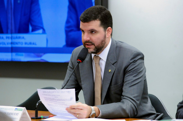 “A proposta busca tão somente a garantia do usufruto das terras indígenas pelos seus ocupantes, sem limitações, garantindo aos indígenas autodeterminação”, Dep Federal Pedro Lupion (DEM/PR)